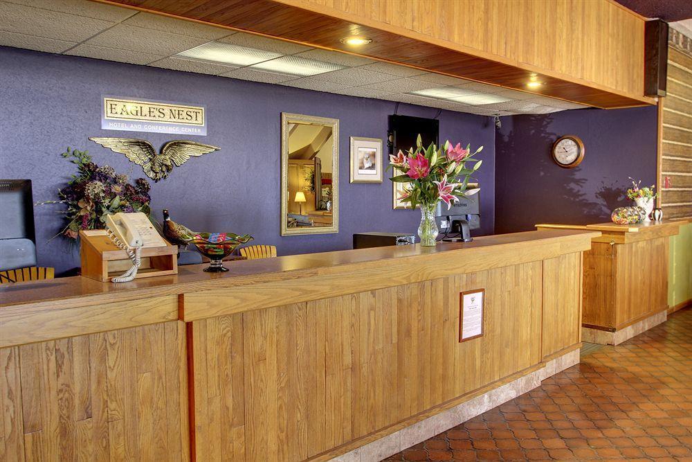 Eagle'S Nest Hotel & Conference Center Quincy Exterior photo
